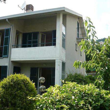 Casa Dina Apartment Domaso Luaran gambar