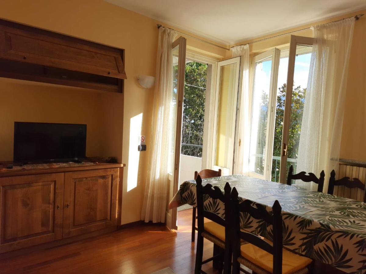 Casa Dina Apartment Domaso Luaran gambar