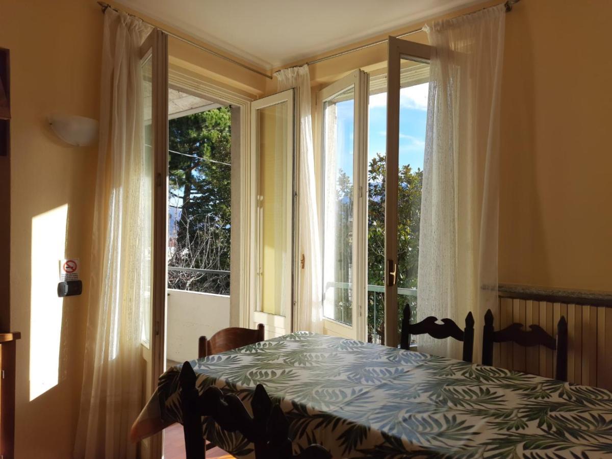 Casa Dina Apartment Domaso Luaran gambar
